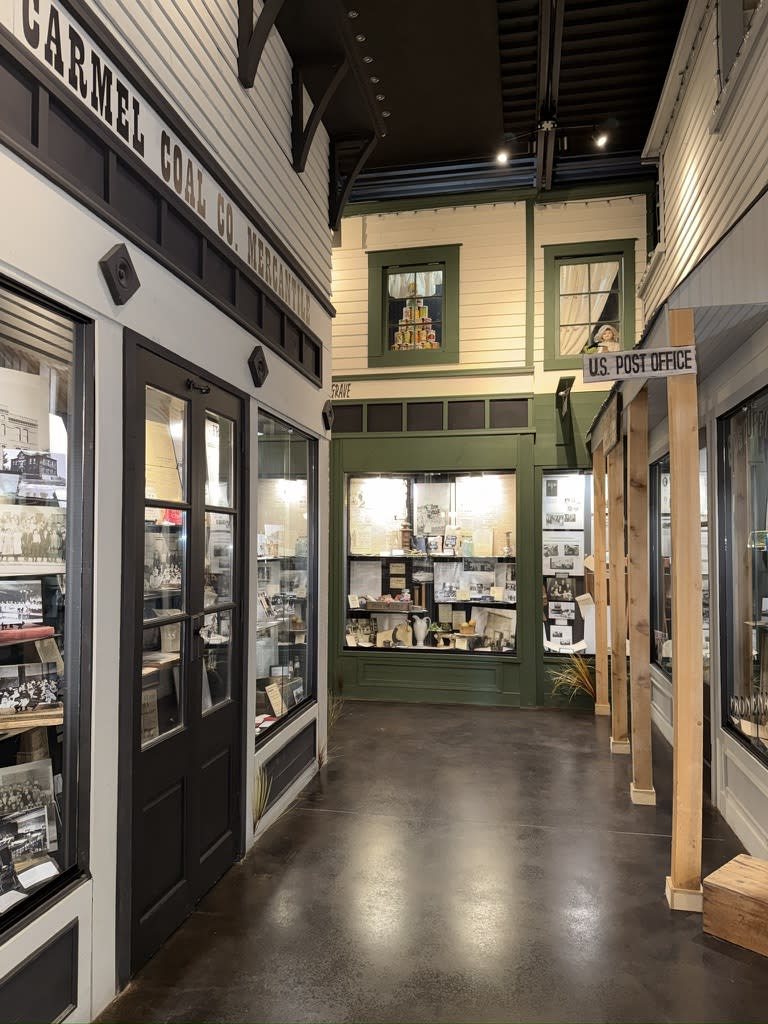 Heritage Hall Museum - Frontenac