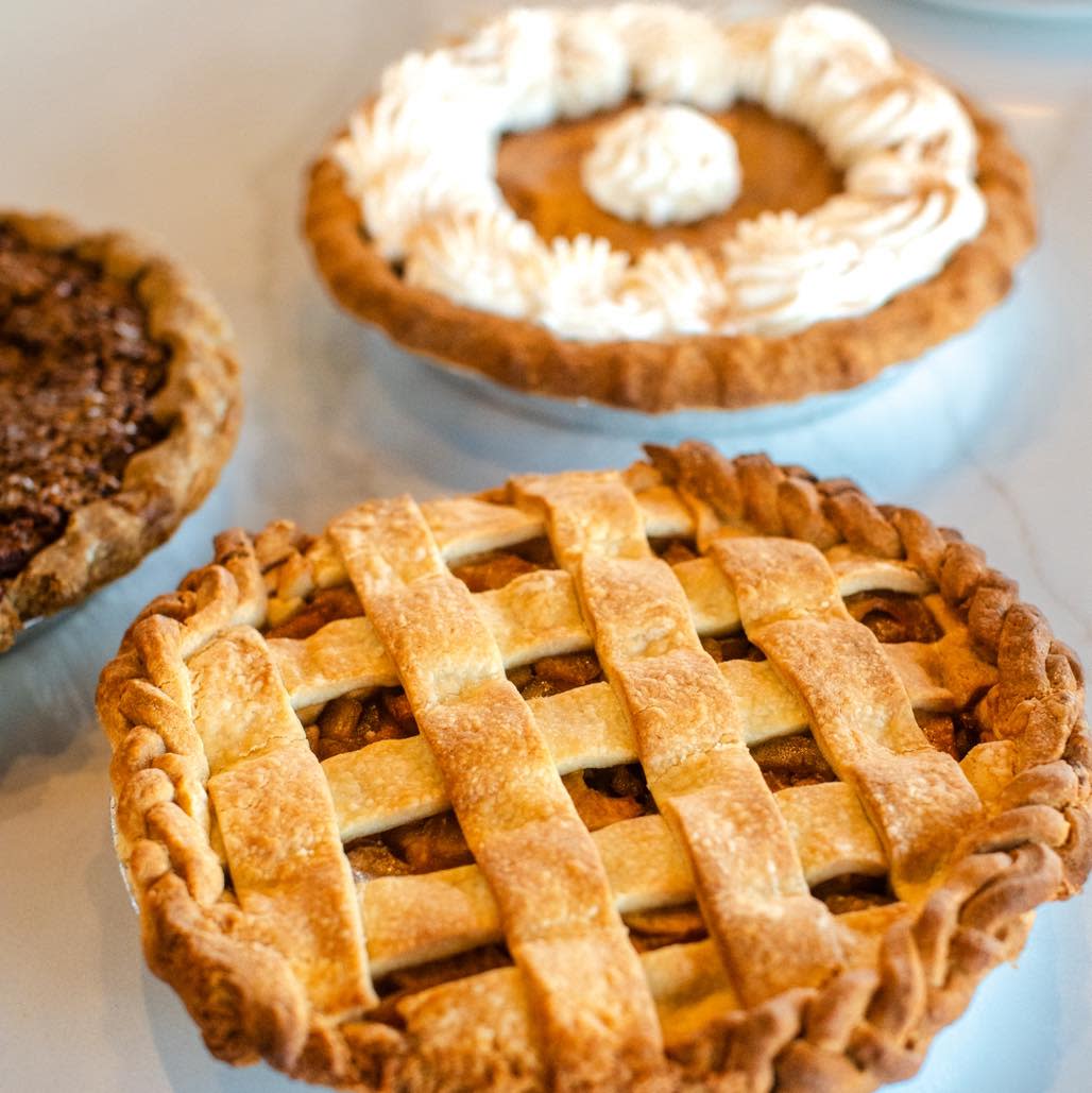 The Reminding holiday pies