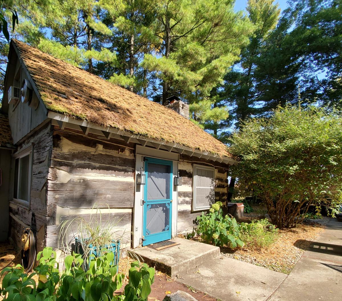 Quaker Hill Cabin IN Richmond Wayne County