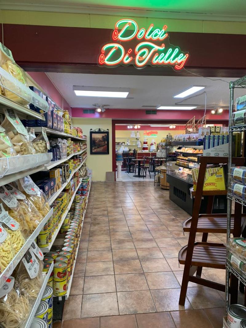 Aisle at Tully's Italian Deli and Meats