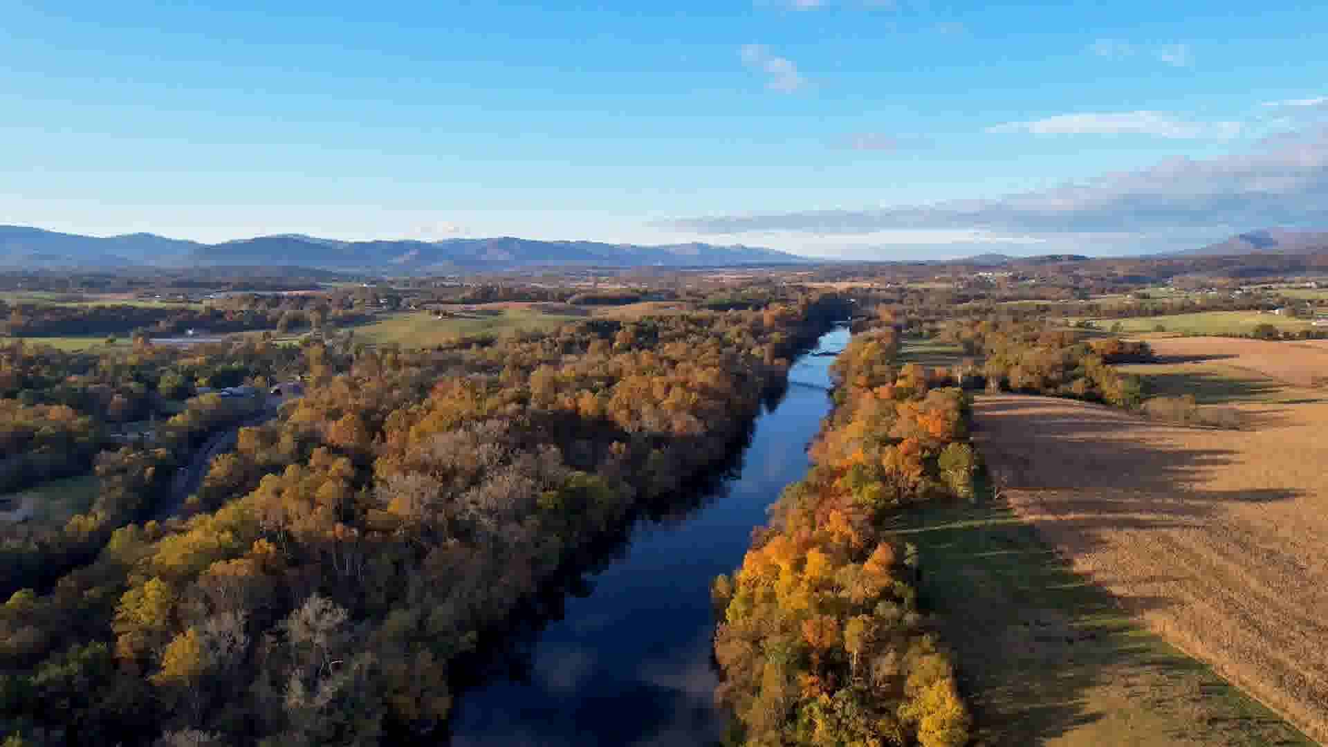 Shenandoah River in Page Valley