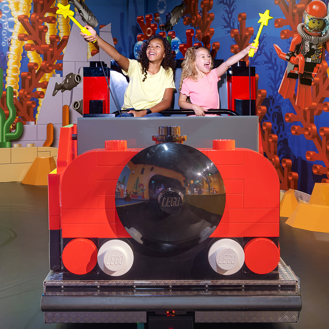 LEGO Discovery Center - Springfield - Imagination Express - Family
