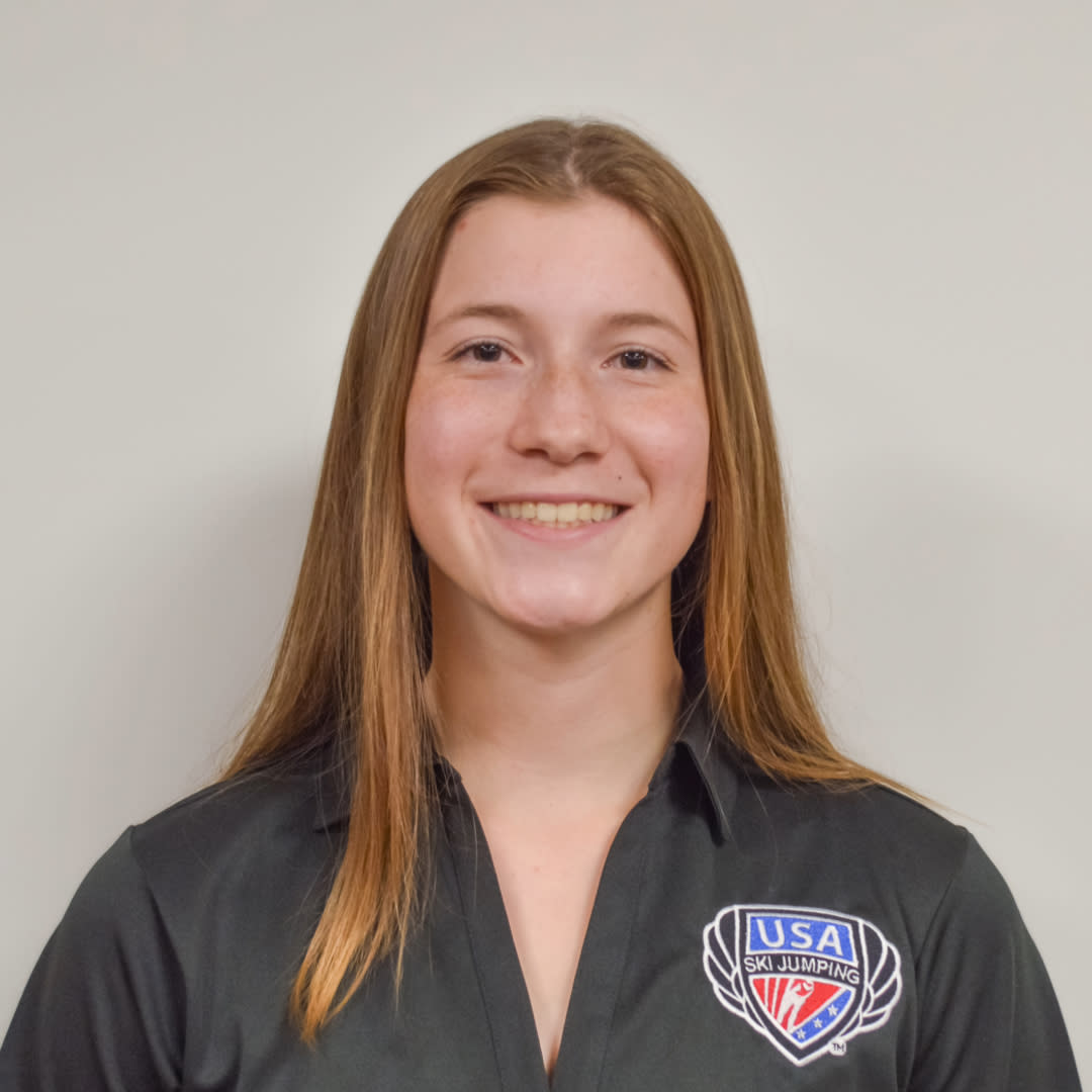 Ski jumper Estella Hassrick headshot