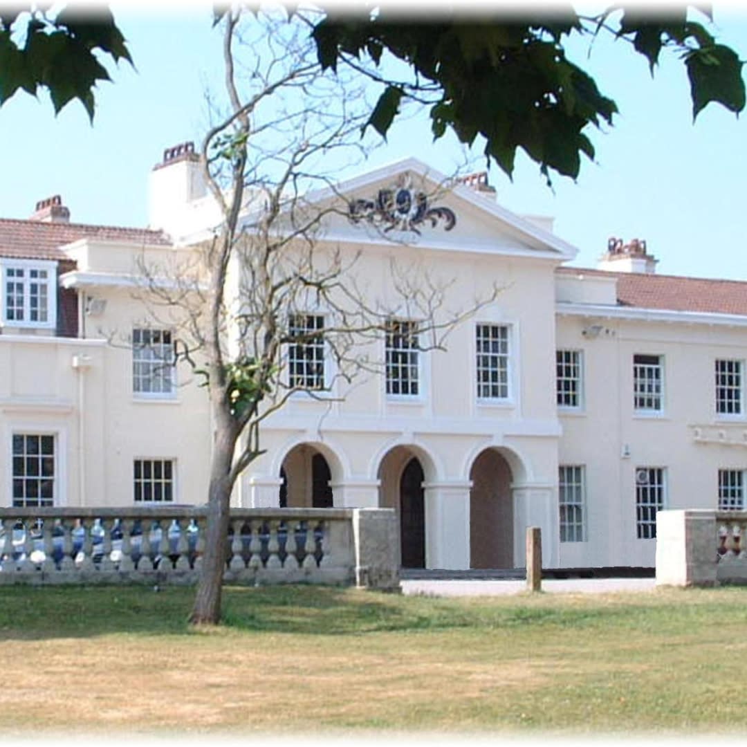 Frontage of Townhill Park House
