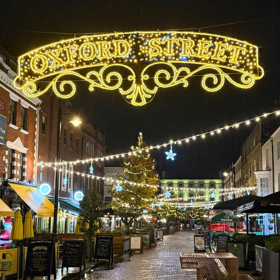 Oxford Street Christmas Sign