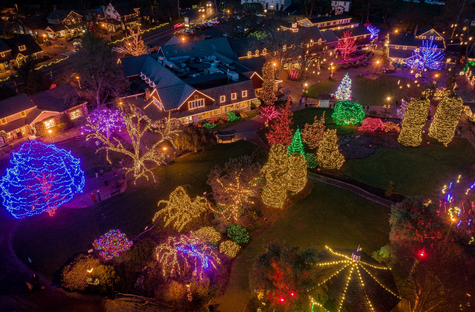 Candlelit Christmas at the Old Bedford Village - Bedford County