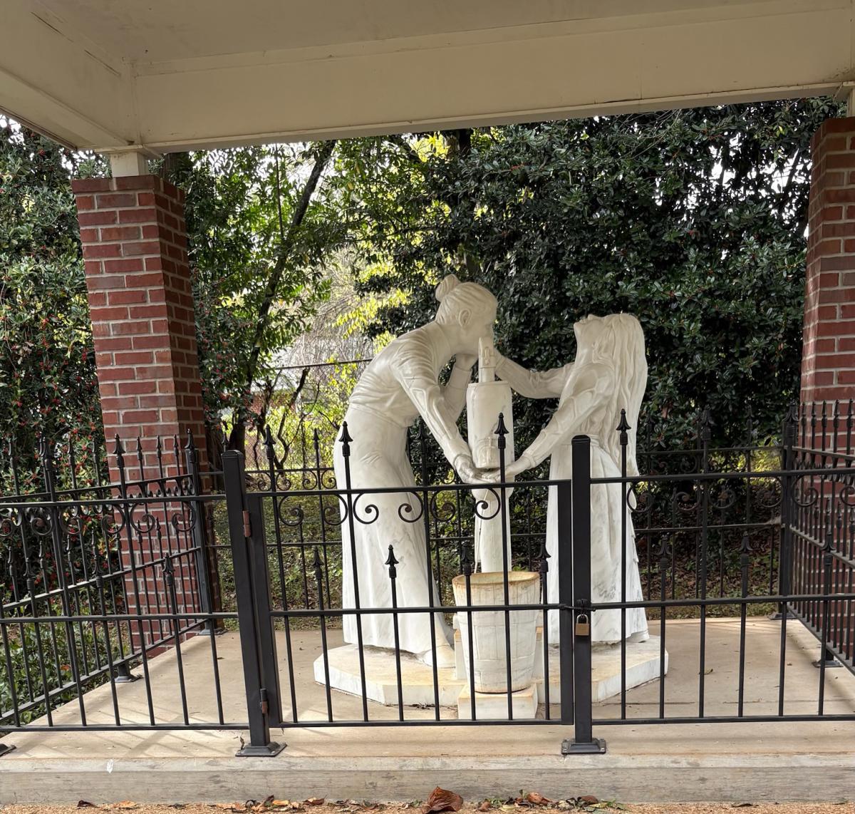 Ivy Green: Helen Keller's Birthplace