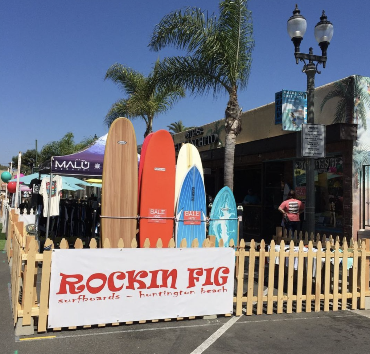 Rockin Fig Shop in the front