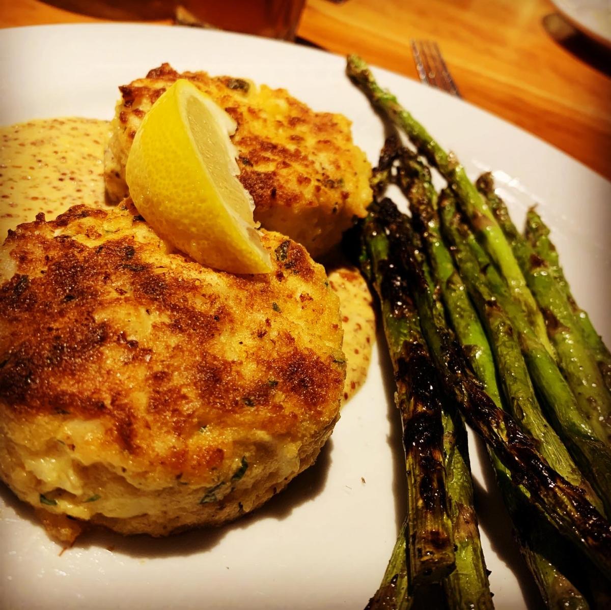 Crab Cakes from Black Canyon