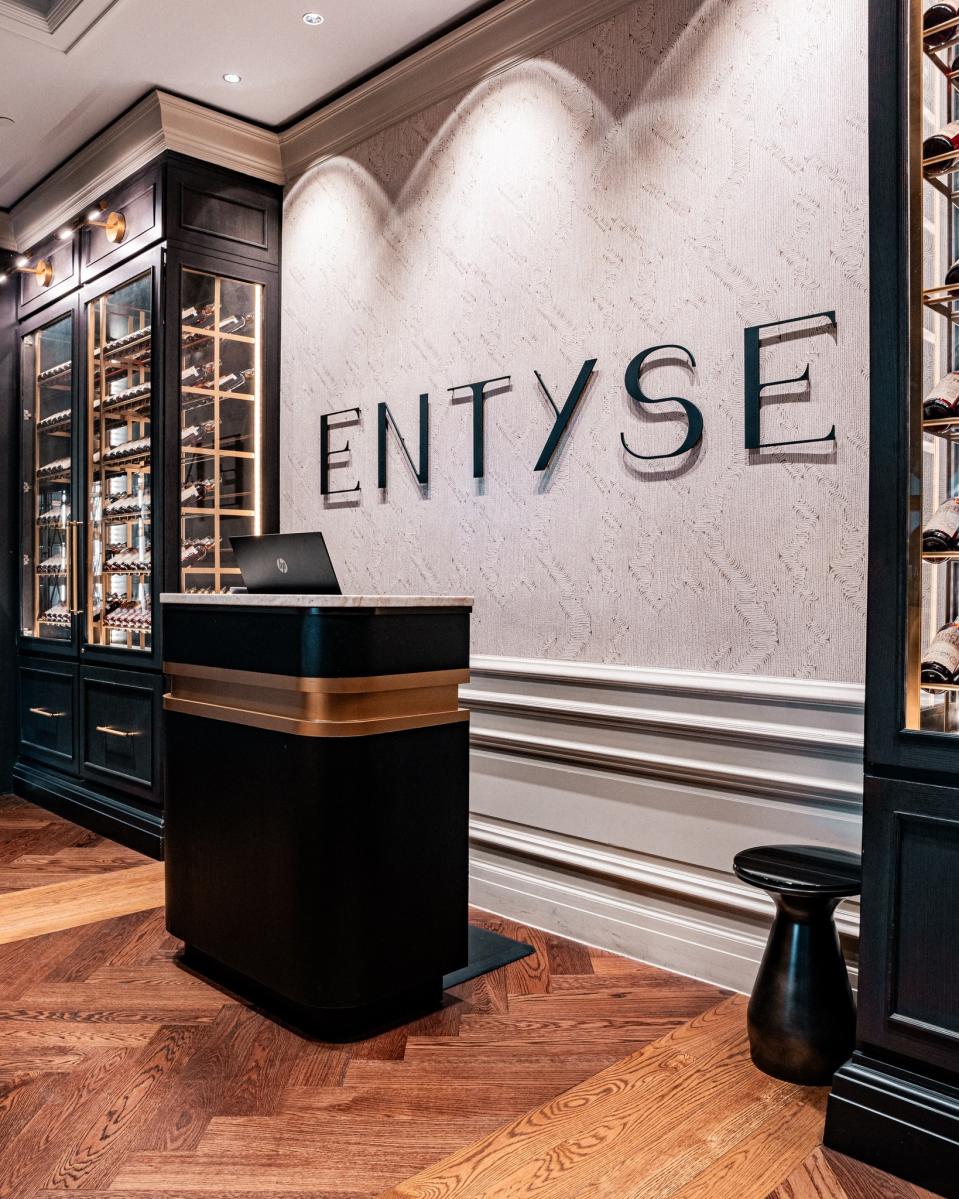 ENTYSE- Ritz- Tysons