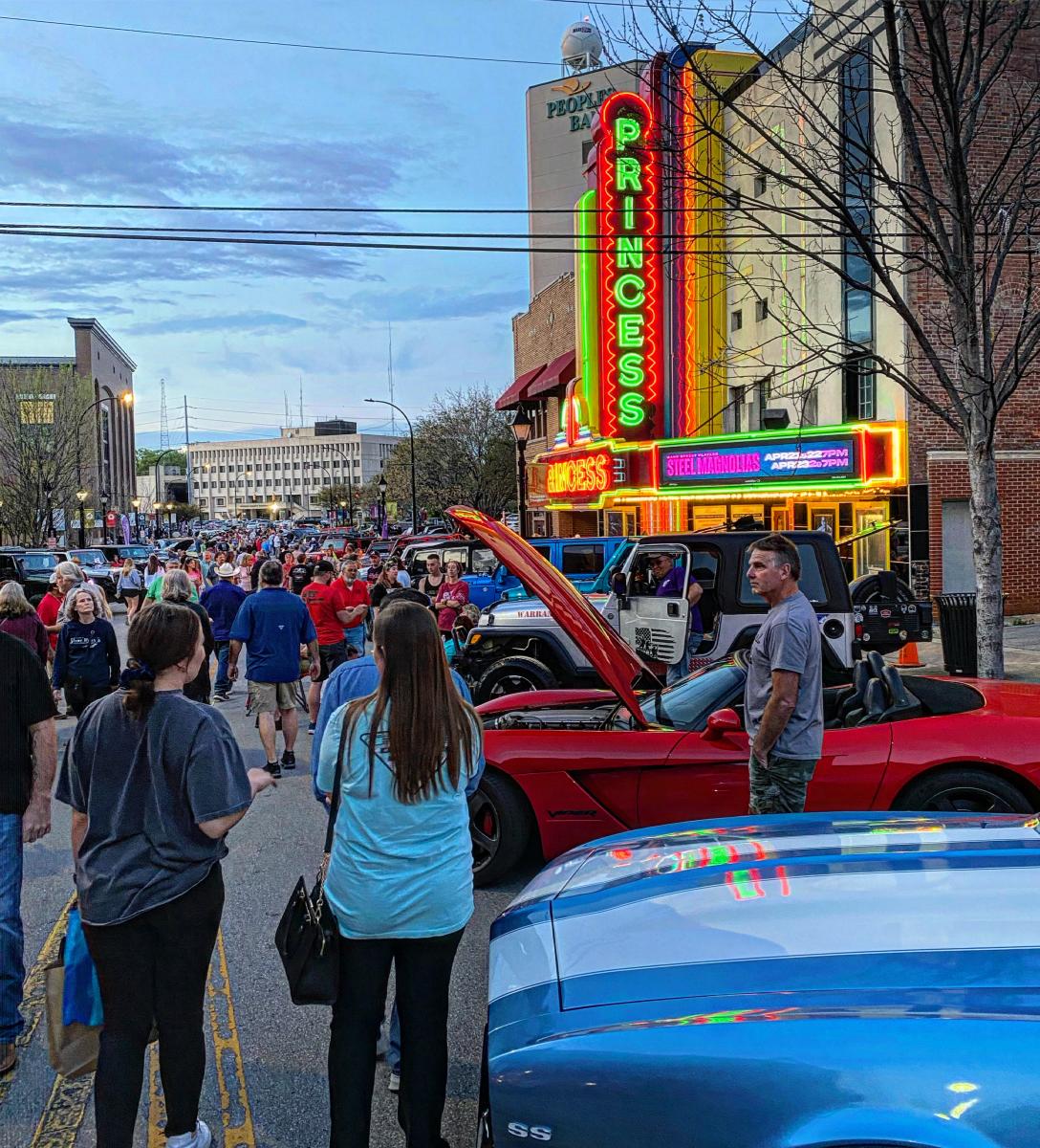 Downtown Gadsden First Friday