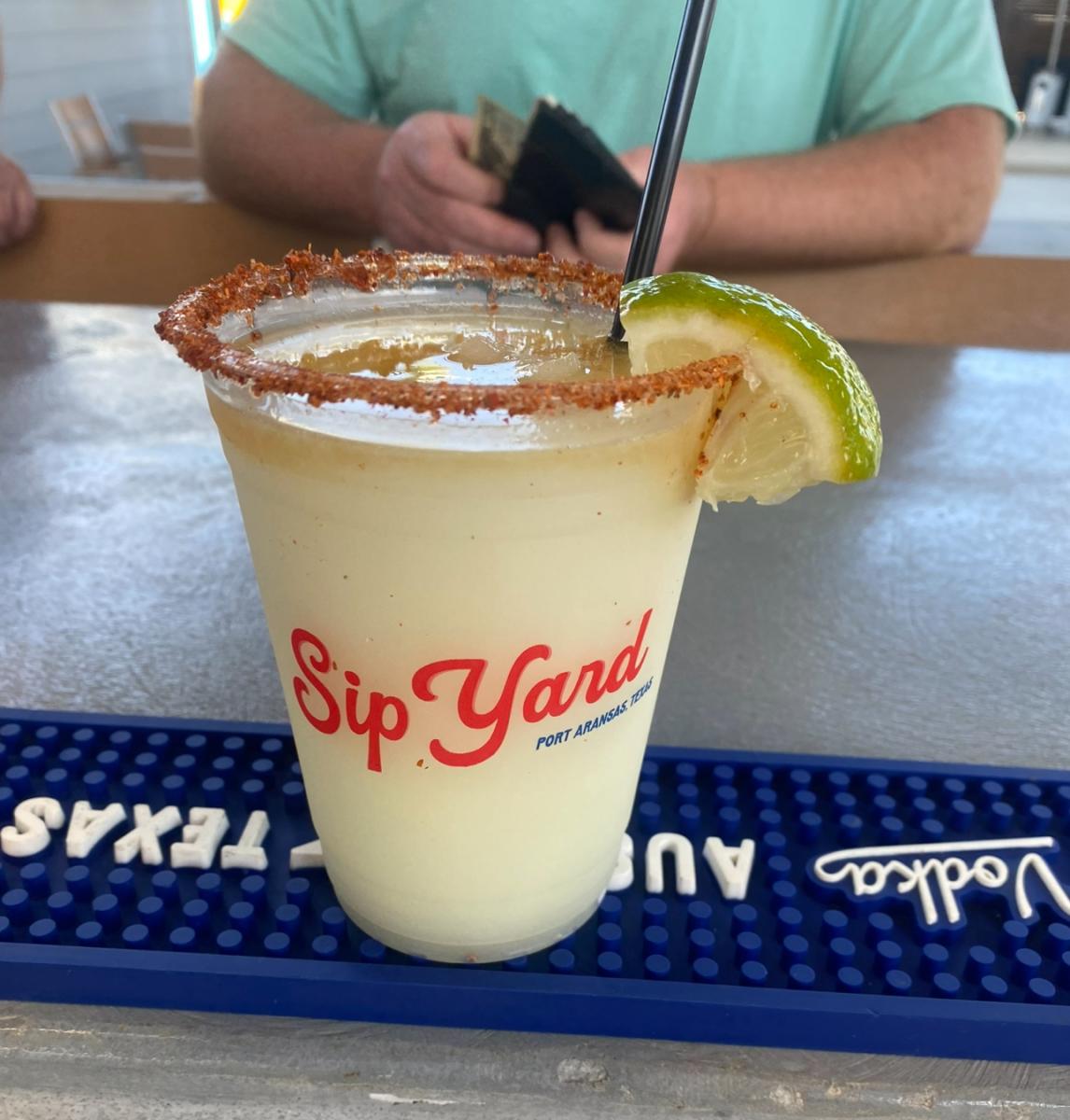 Sip Yard: rozen margarita