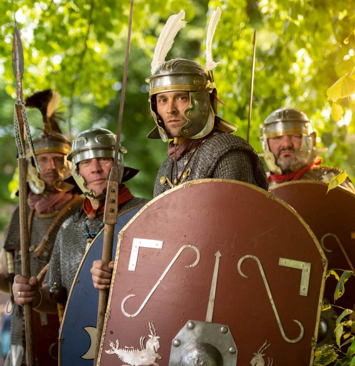People dressed as roman soldiers