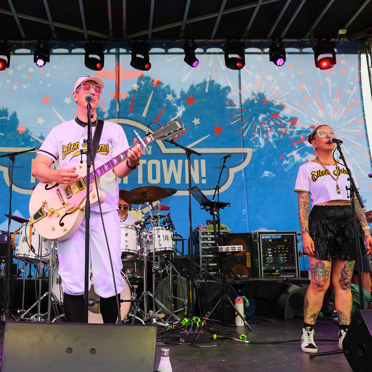 kaboom town stage singers