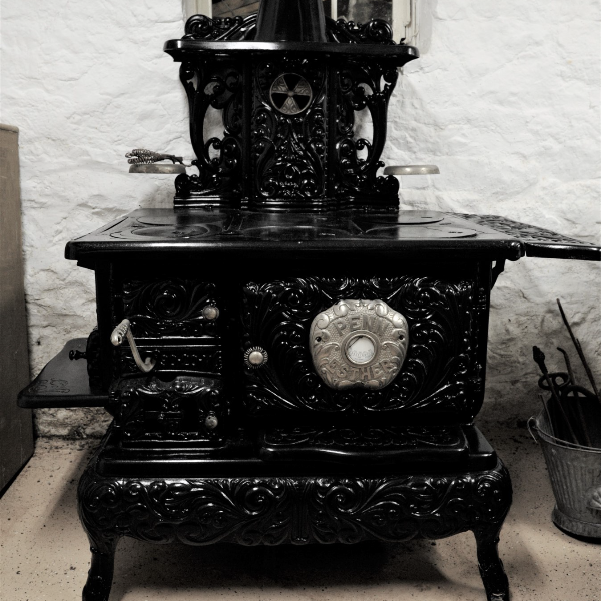 Penn Esther Stove - Evergreen Heritage Center - Mount Savage Maryland