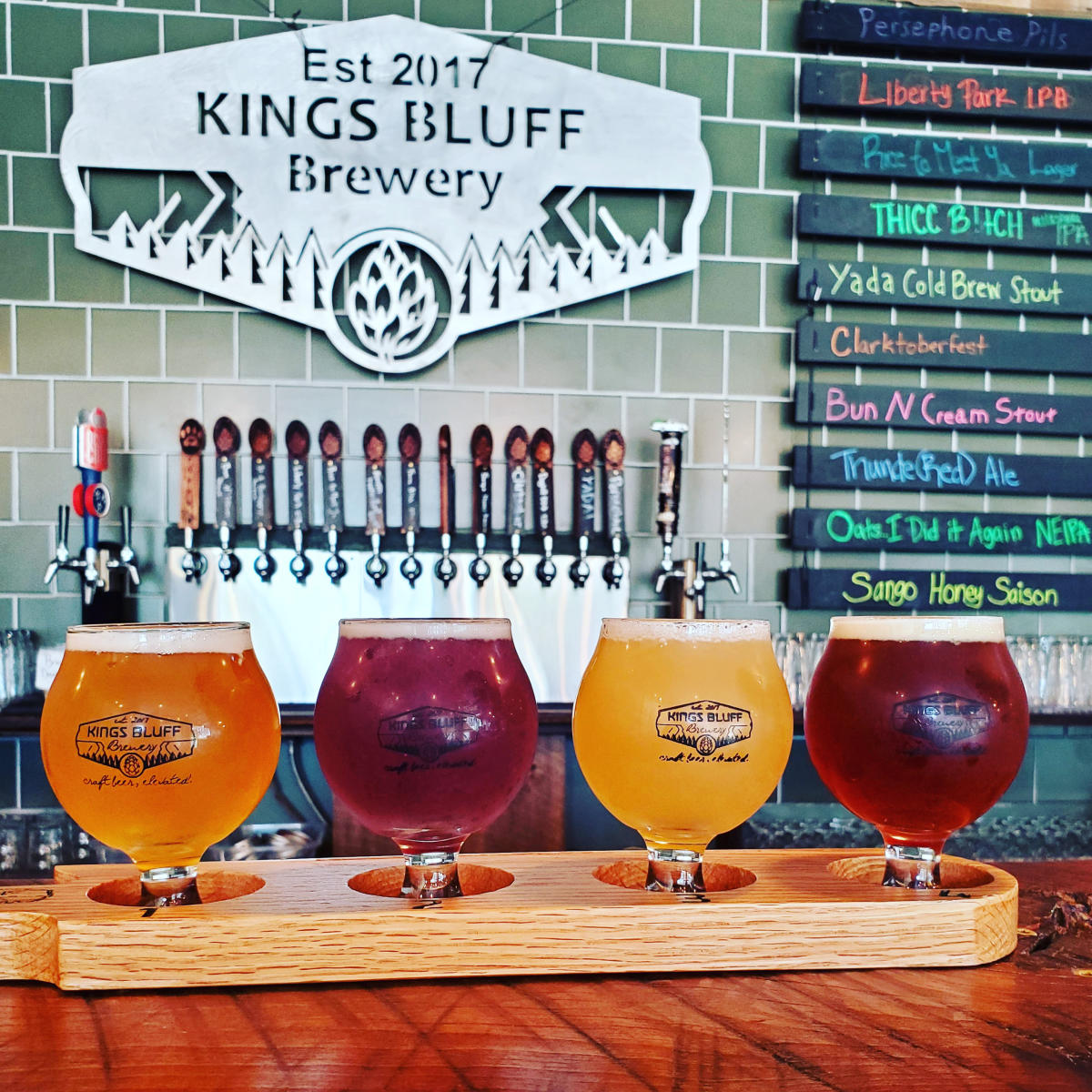 beer flight at Kings Bluff Brewery