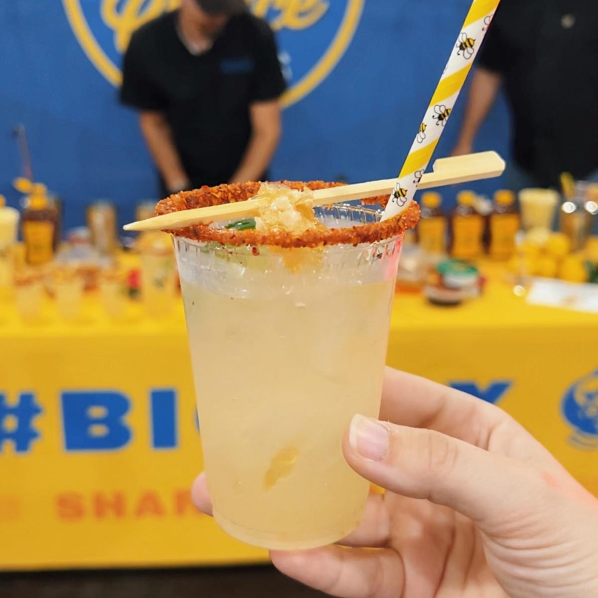 Hot Honeycomb Lemonade Shake Up State Fair of Texas