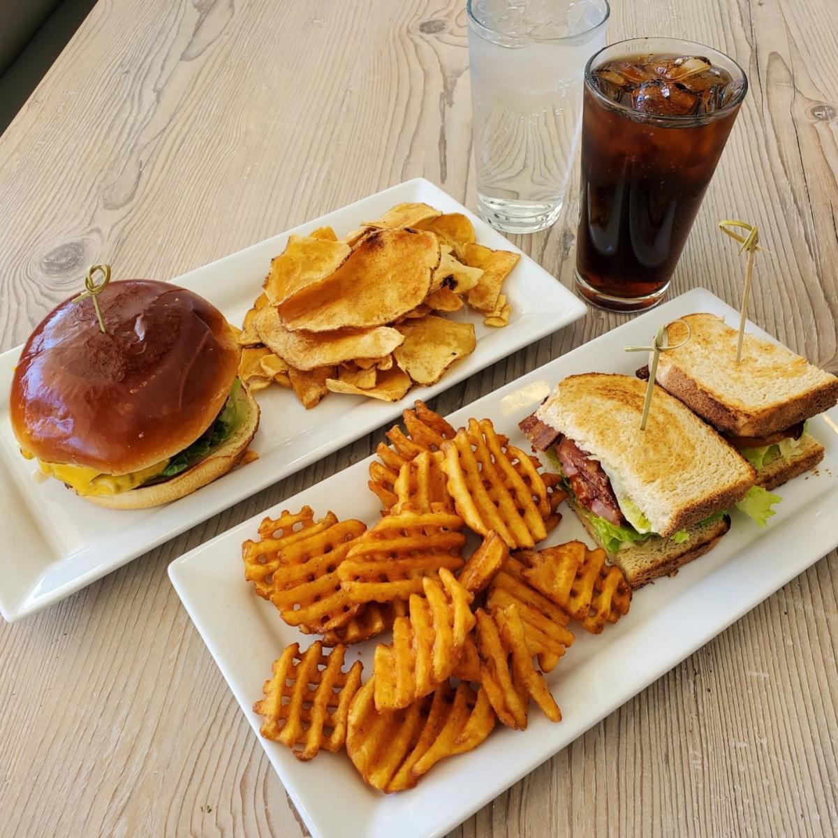 Barney's Cafe