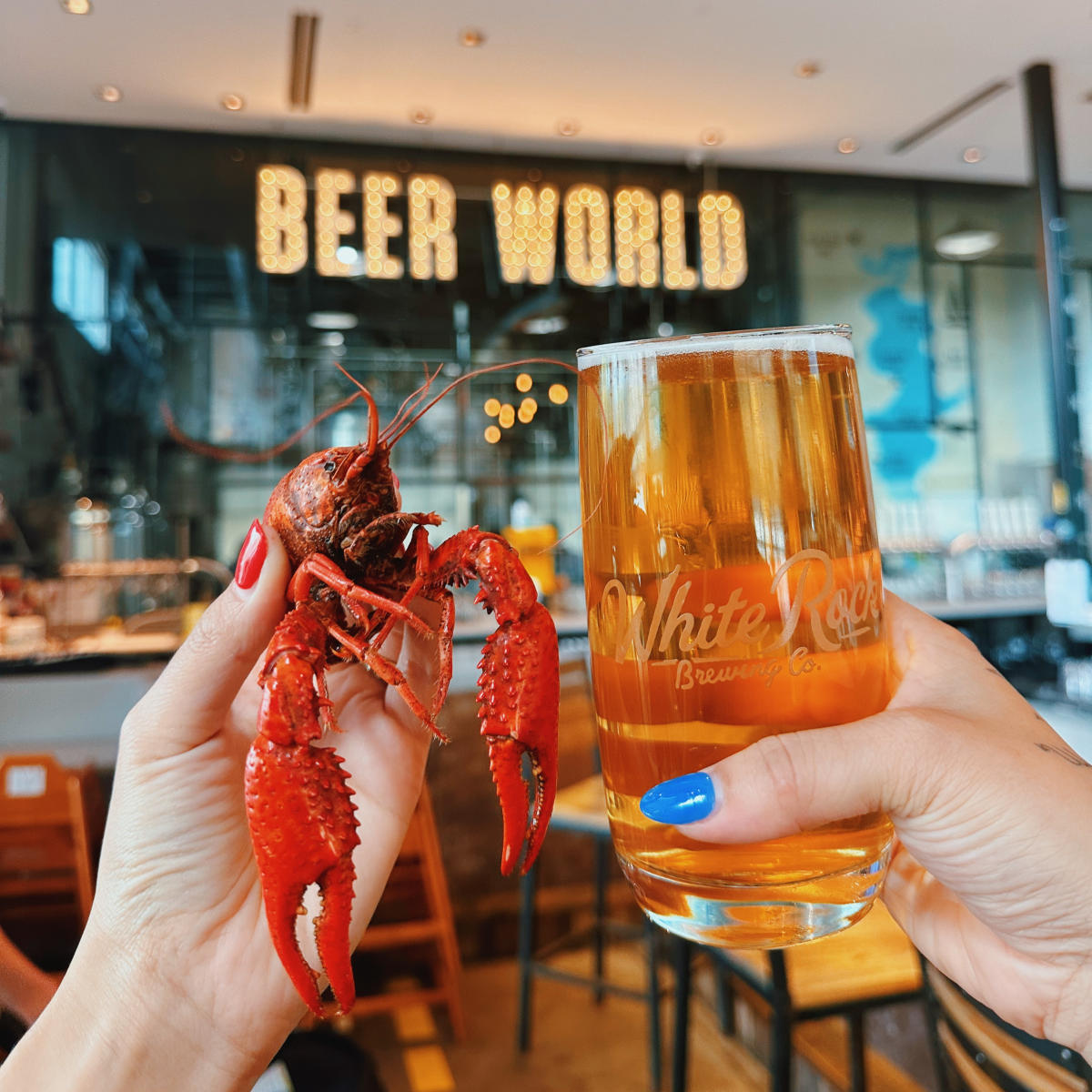 Dallasites101 Crawfish Boil at White Rock Alehouse
