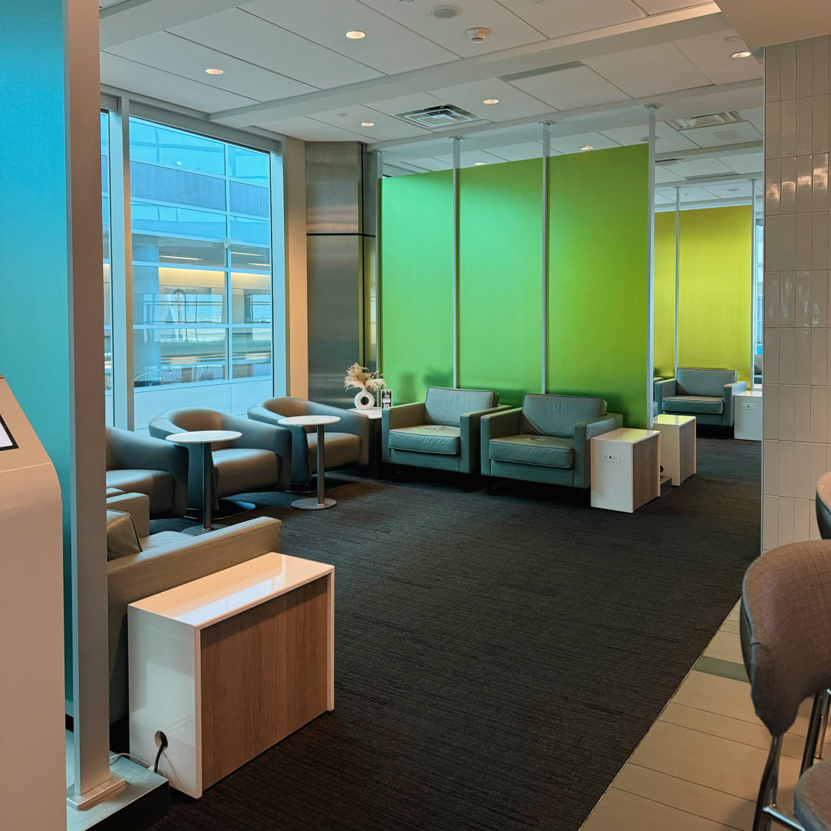 The Club Lounges