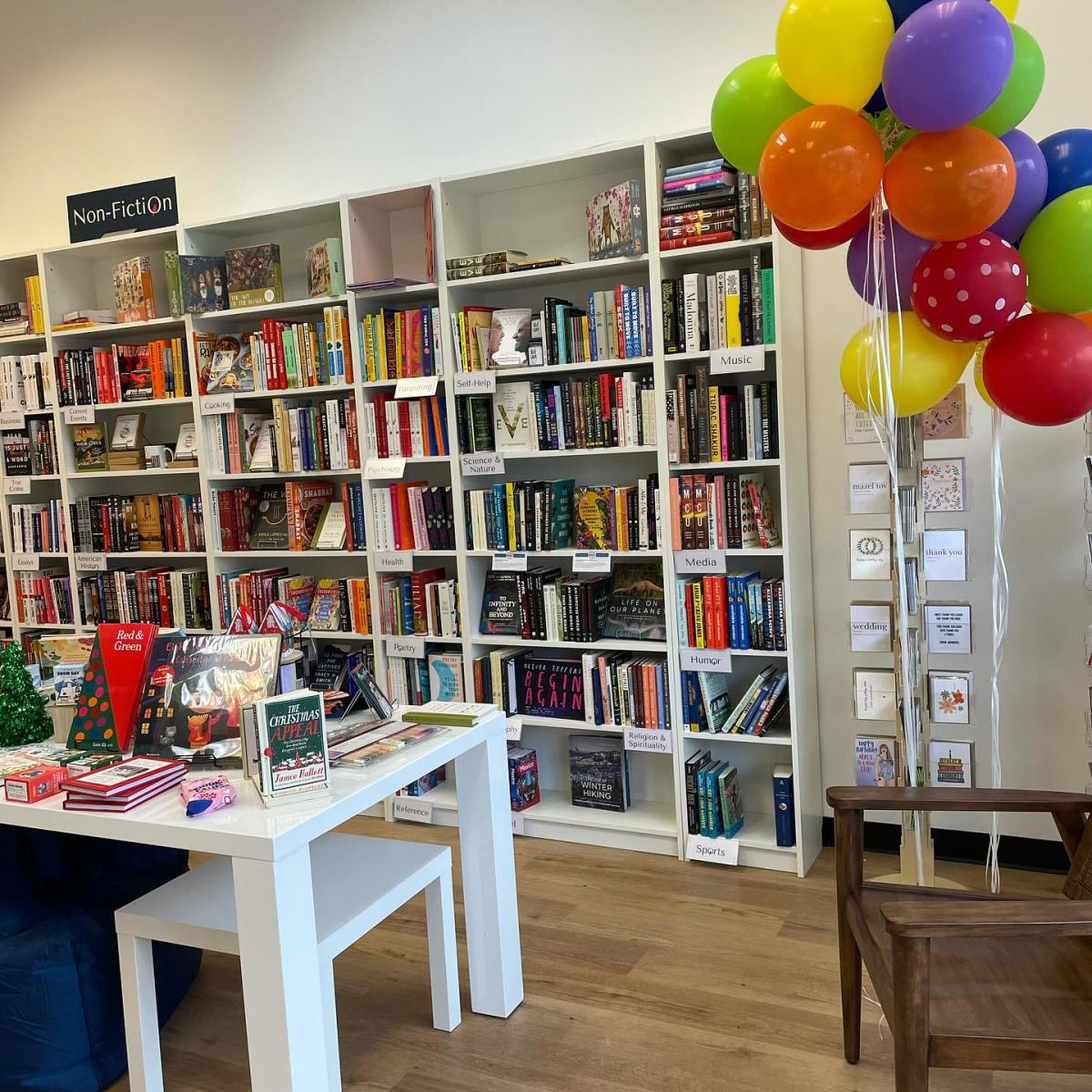 Fonts Books - McLean - Bookstore