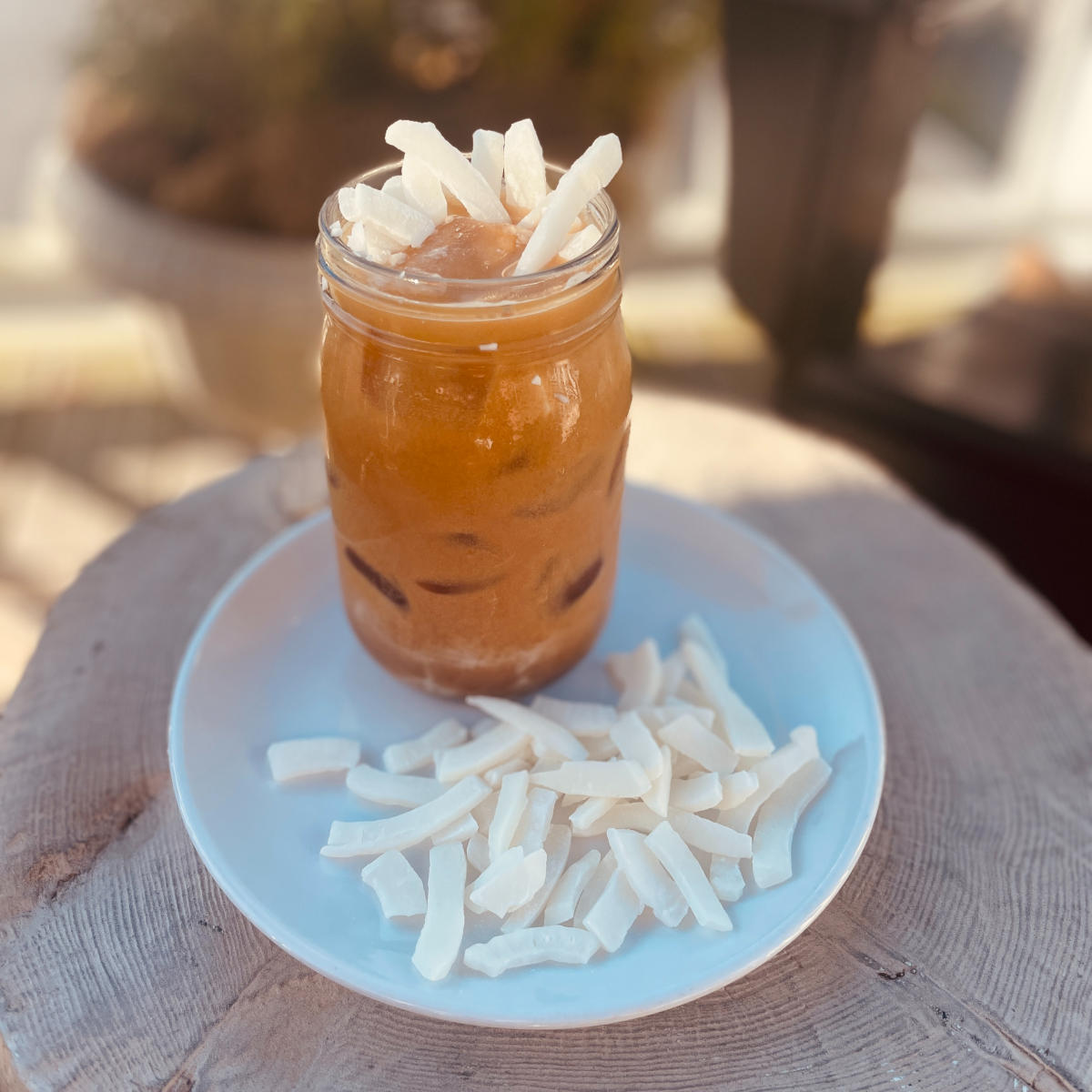 Beehive Café Burrough's Coconut Buzz