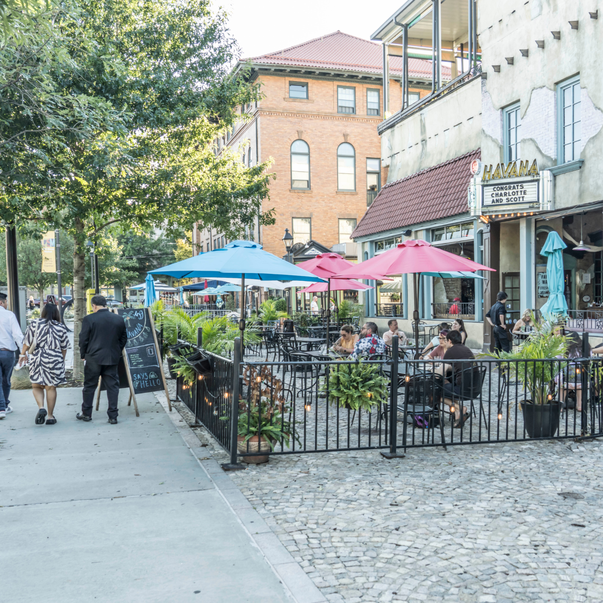 Restaurants for Outdoor Dining in Downtown Richmond