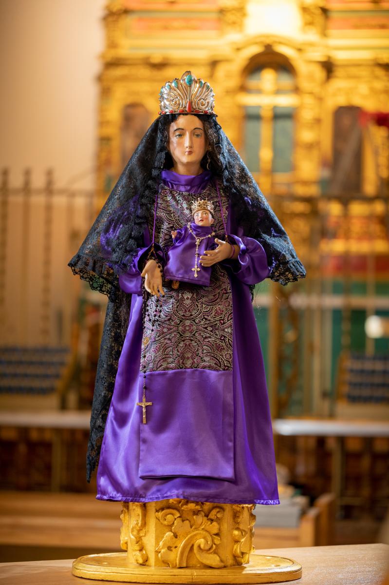 Our Lady of Peace in purple gown during lent