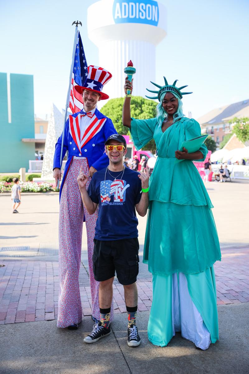 Kaboom Town Stilt Walkers