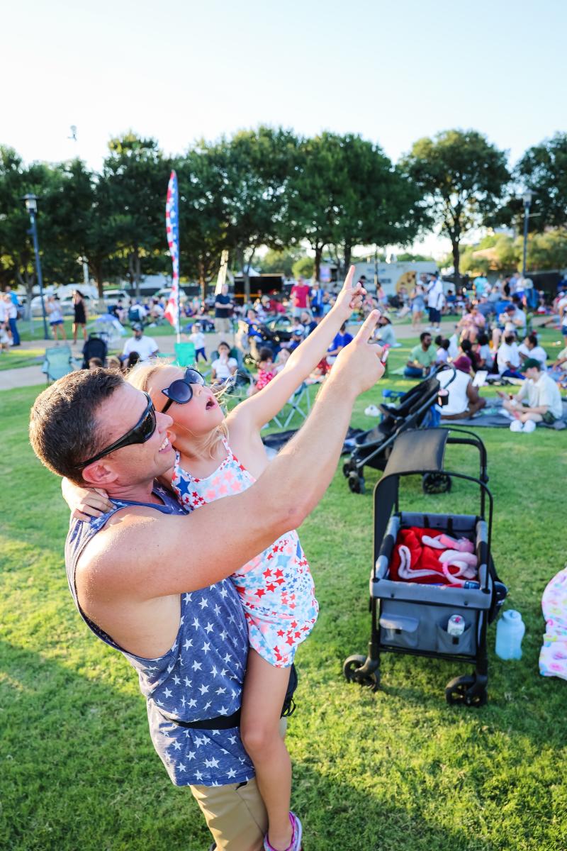 Kaboom Town Father & Daughter
