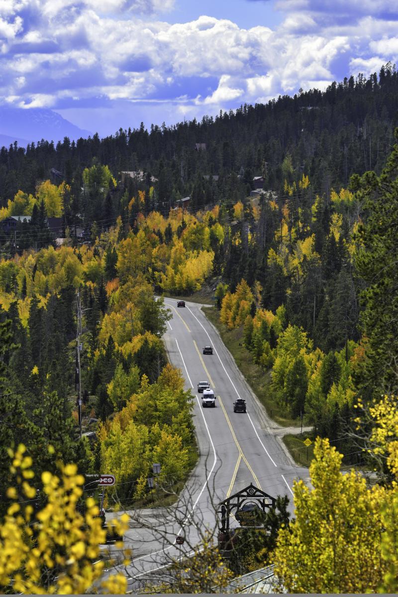Fall view of Highway 34 entering Grand Lake