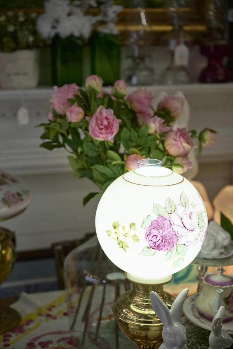 peony globe lamp