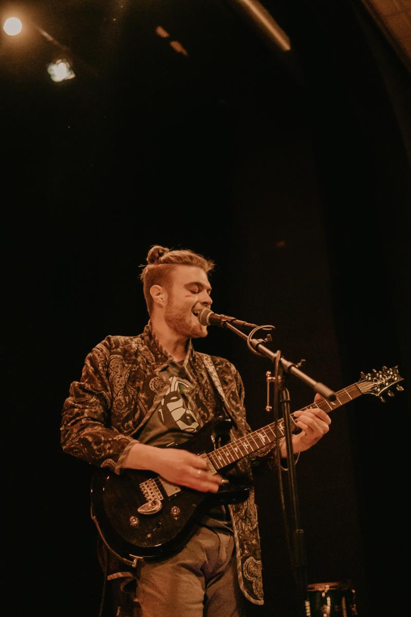 Geneseo Jam Kitchen Performer on Stage