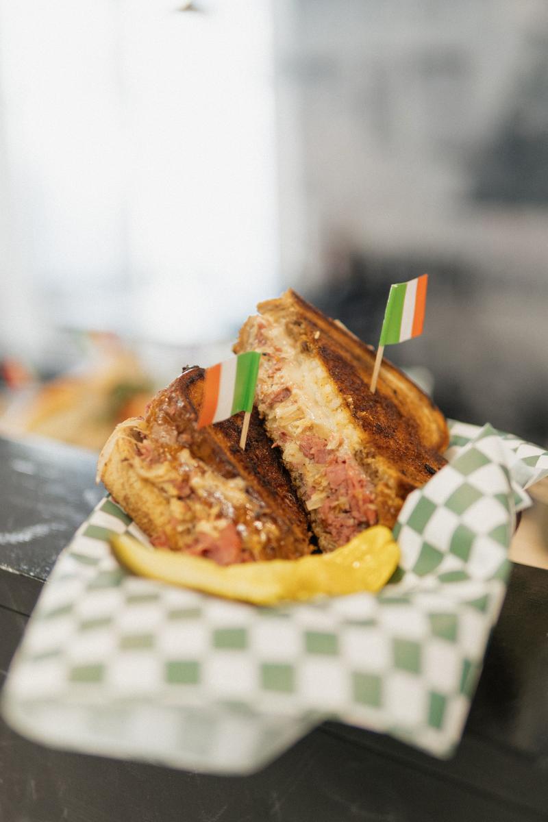 Sandwich at T's