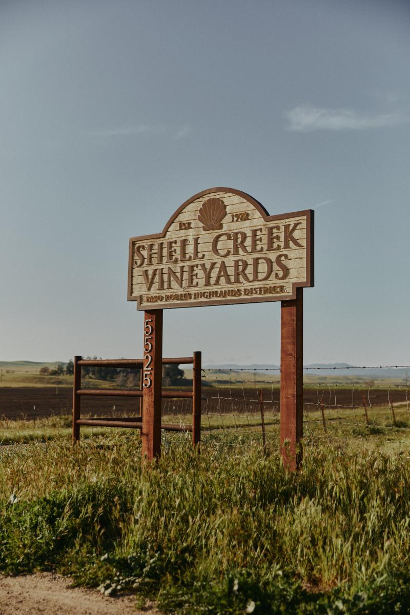 Shell Creek Vineyards sign
