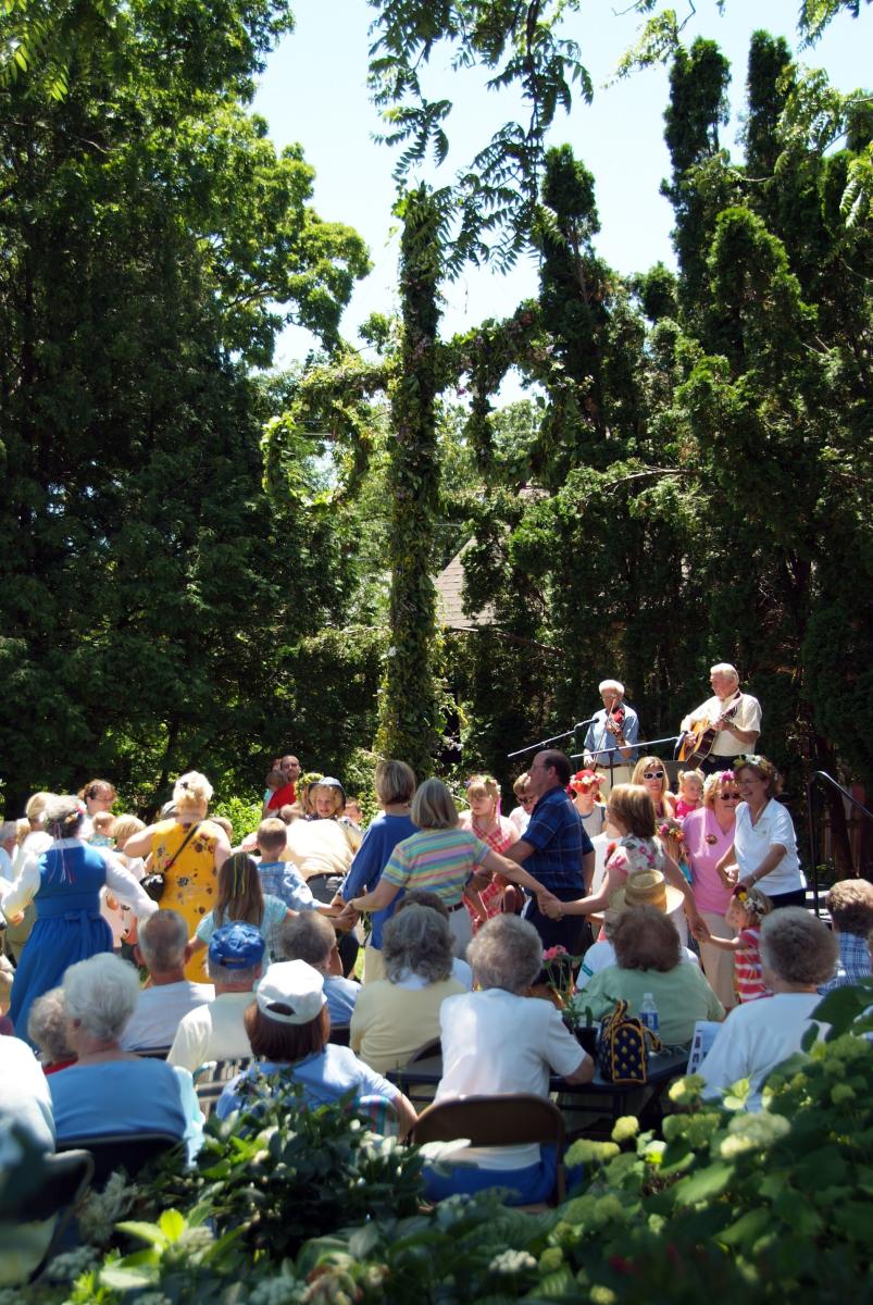 Swedish Midsommar Returns To The Rockford Region