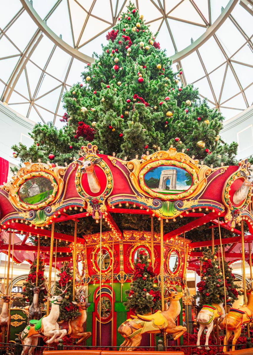 December 2019 Holiday decorations at the King of Prussia Mall