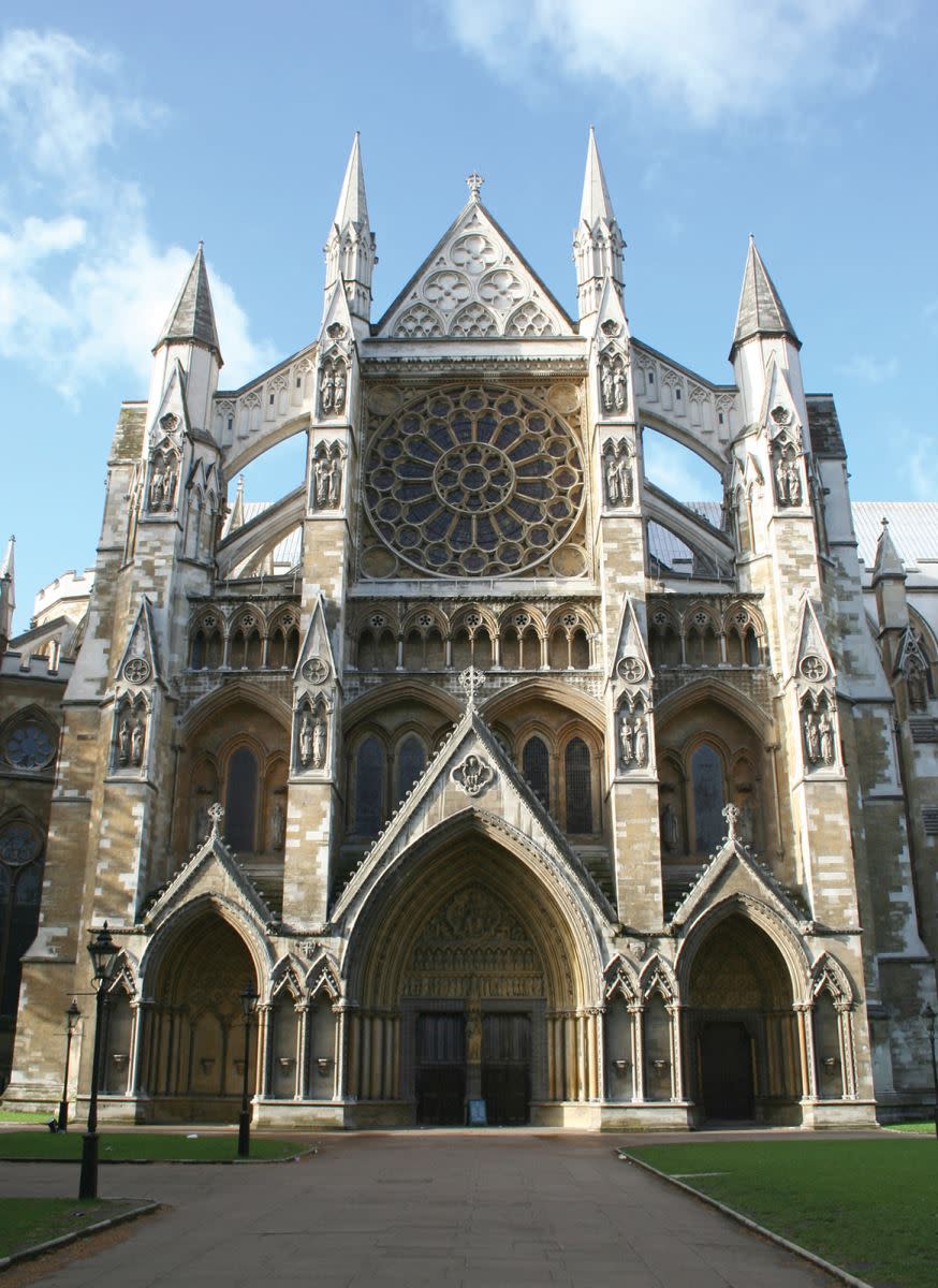 The entrance portal at Westminster Abbey. © Peter N. Lindfield.