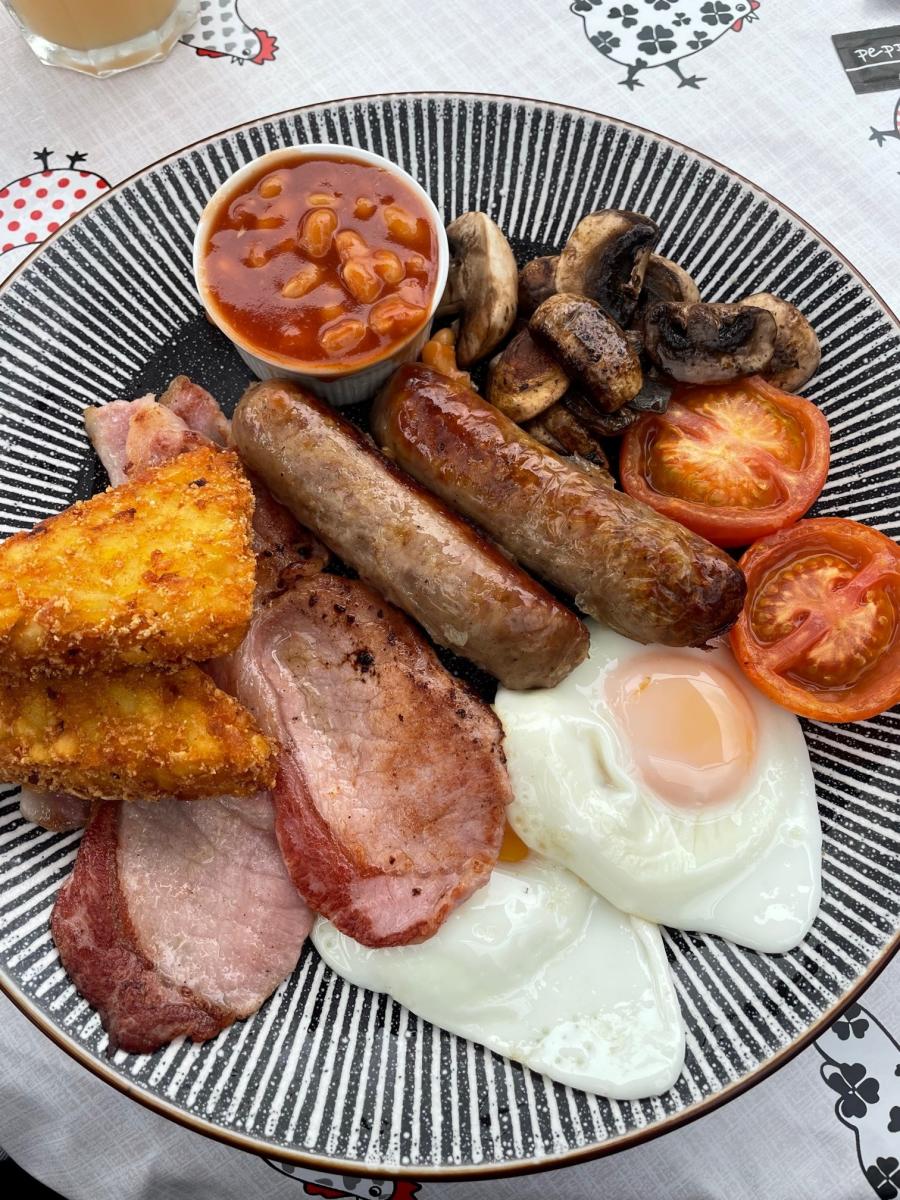 Full English Breakfast at Farmyard Cafe at Hockeys Farm