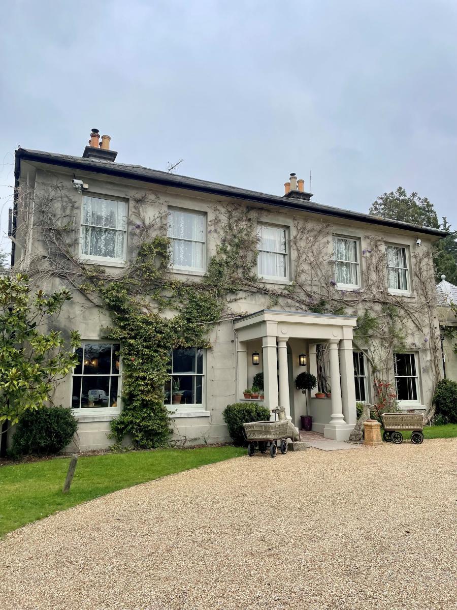 The Pig in Brockenhurst Exterior in the New Forest