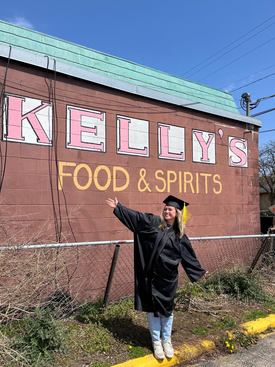 Kellys Bar Oshkosh