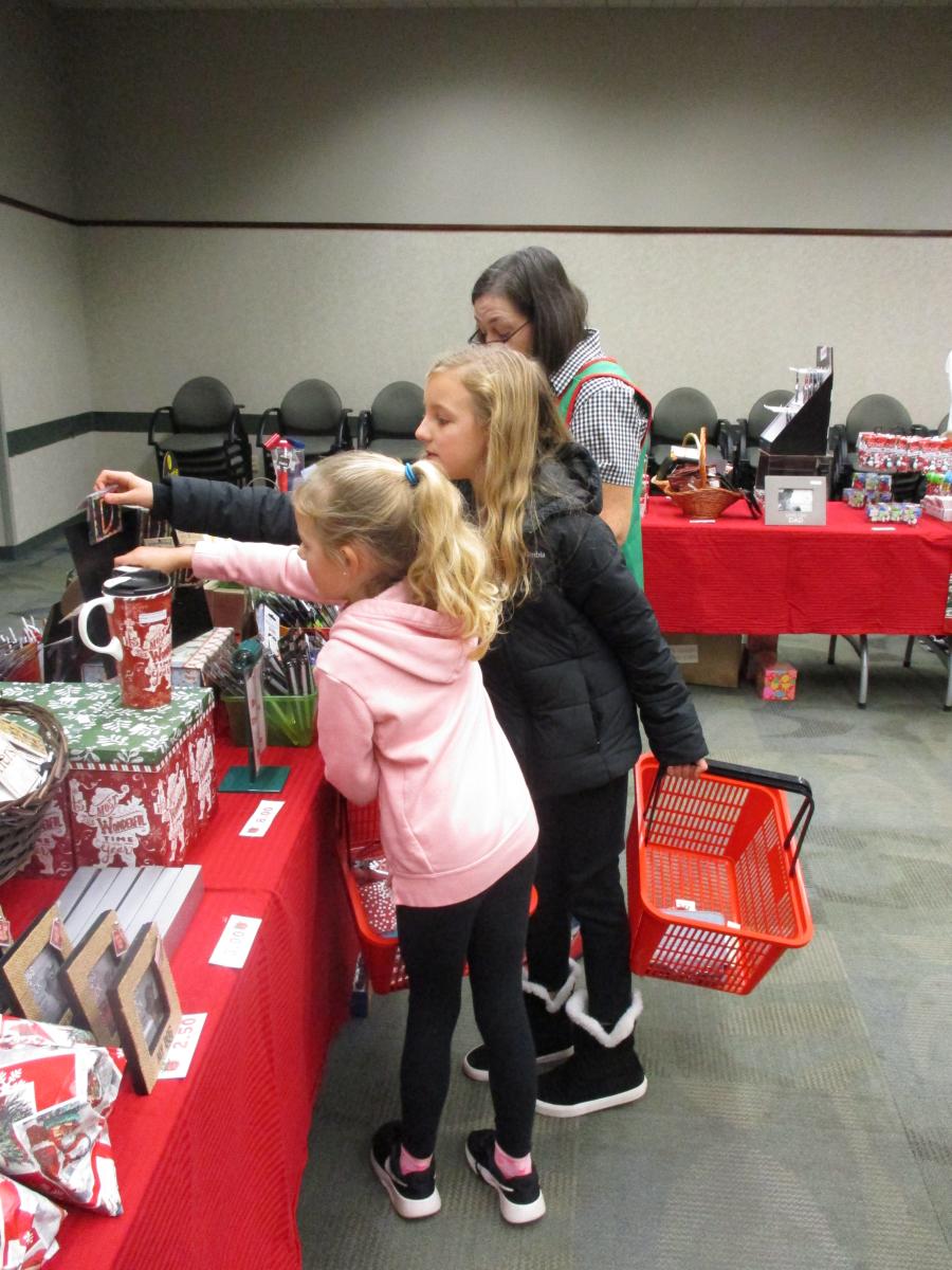 Holiday Store For Kids Springfield Public Library