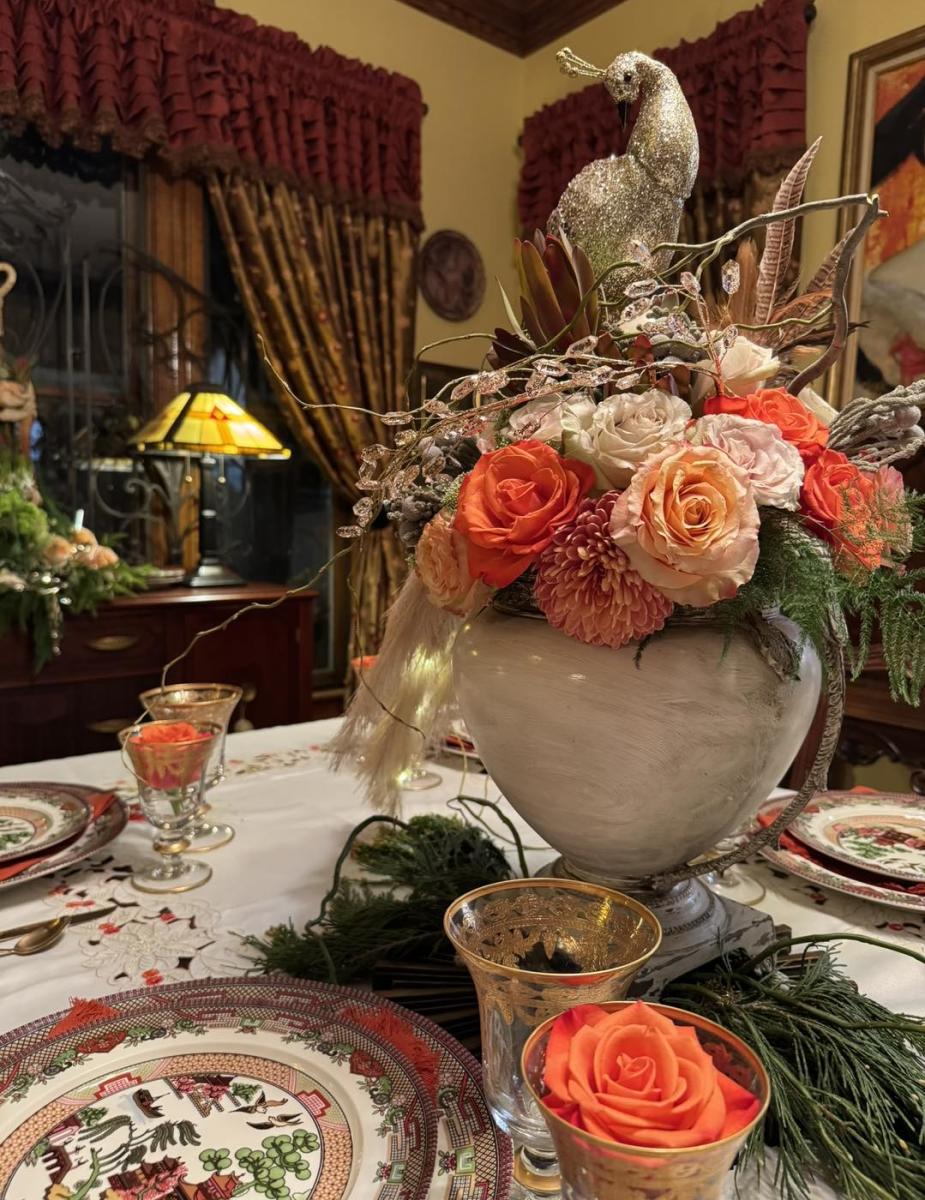 Decatur Christmas Tour of Homes home all decorated for Christmas.