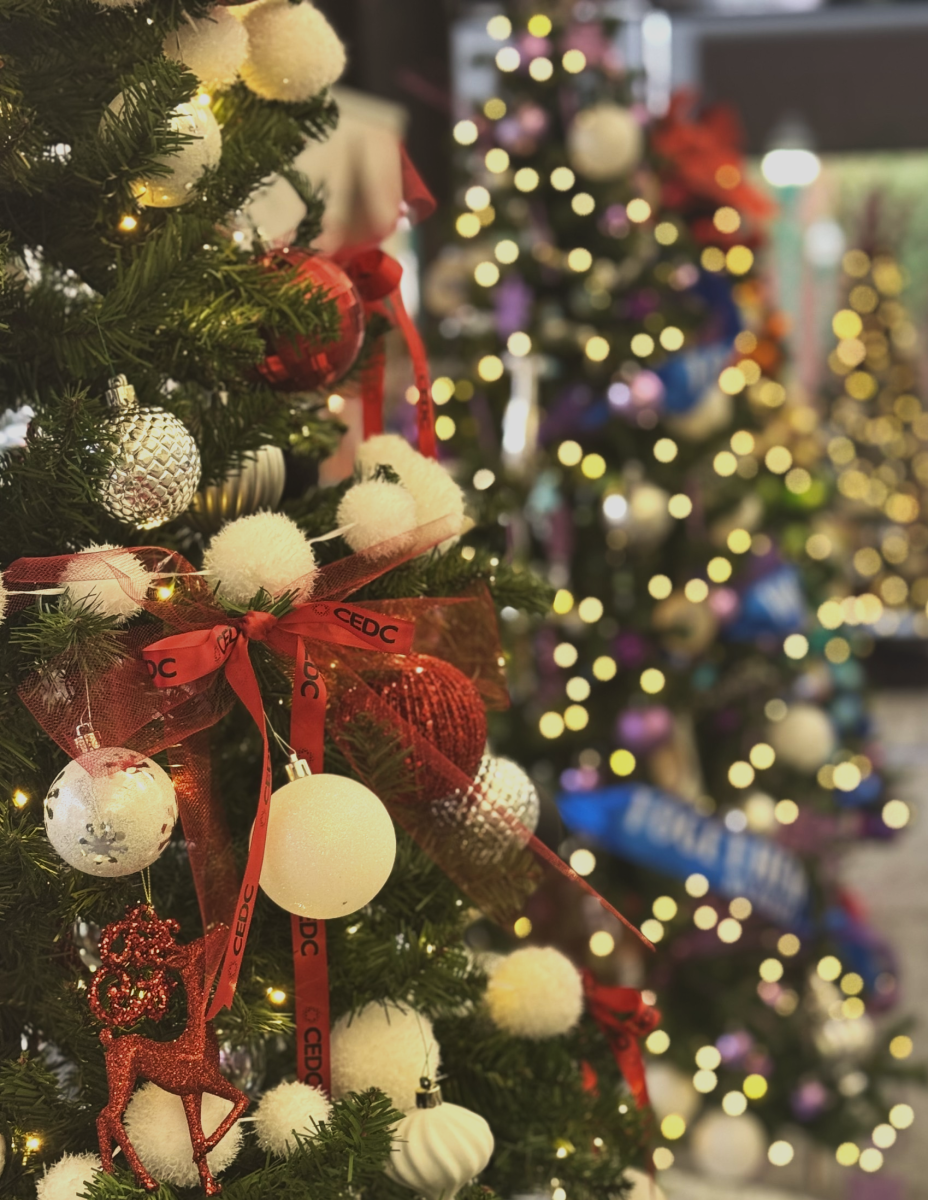 Deck The Hall 1