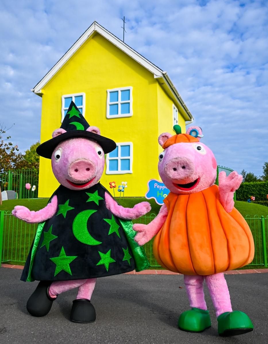 Peppa Pig at Halloween