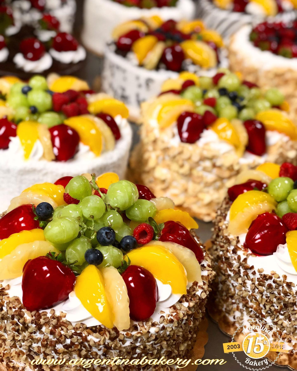 Argentina Bakery Cakes with Fruit