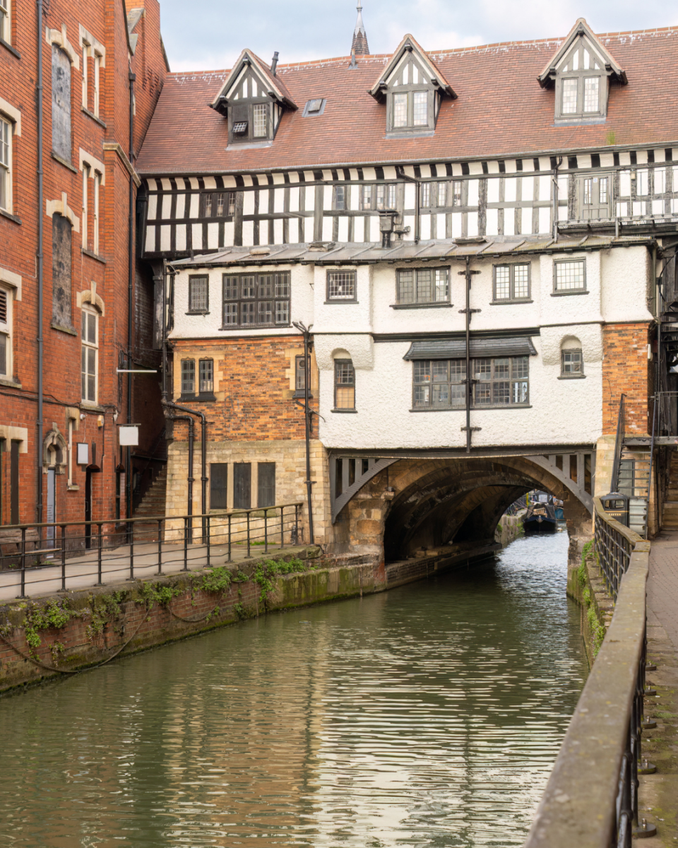 Image shows a picture of the Stokes Bridge.