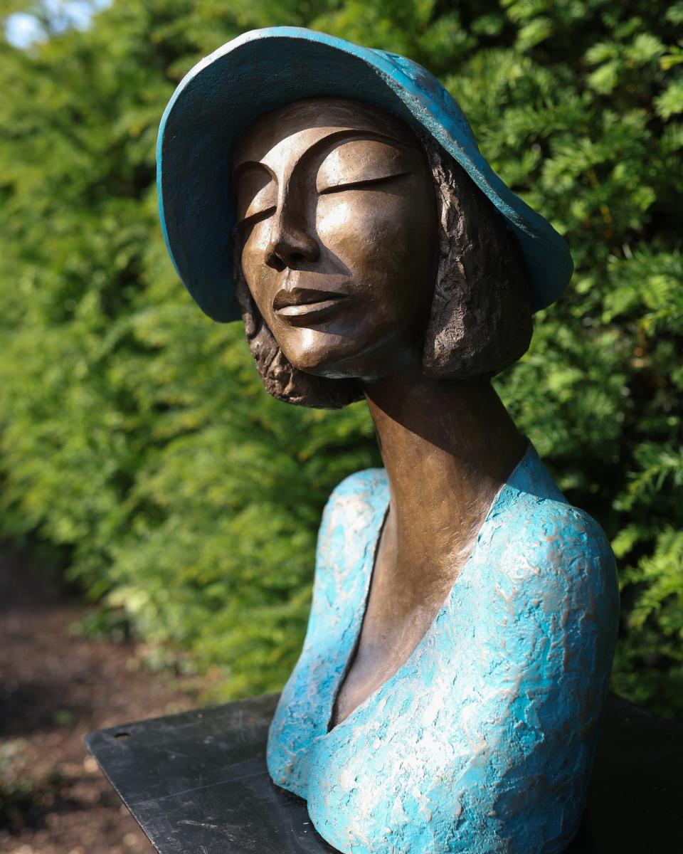 Sculpture at Beaulieu