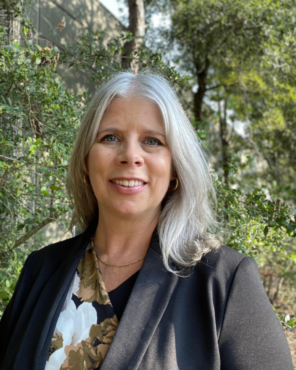 Julie Quinn