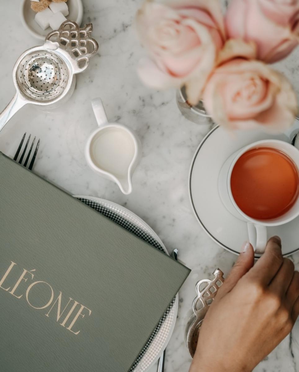 Leonie tea